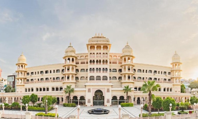 Nathdwara Hôtel | Shree Vallabh Vilas Lords Plaza Nathdwara - Pure Veg
