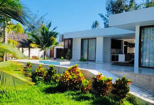 Jambiani Villa | Shungi Villa Zanzibar Trips Included from 3 nights