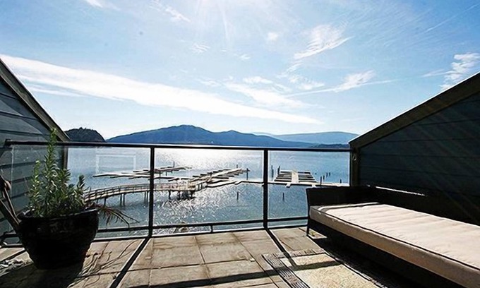 Scotch Creek Maison | Shuswap Lake Resort - Lake Front