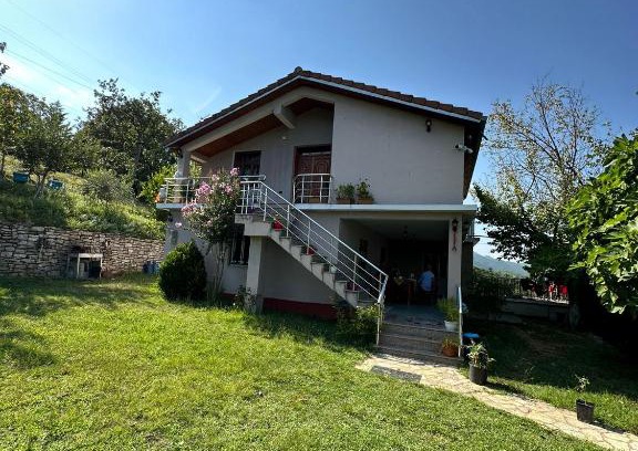 Sakës Maison | Sibora Guest House Liqeni Ulez
