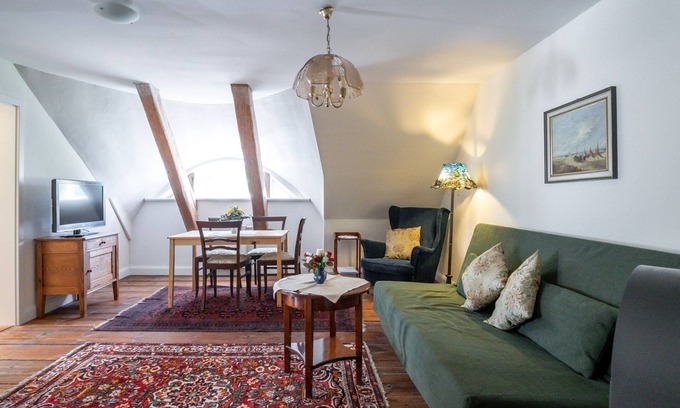 Putnitz Appartement | Loir - Château P��tnitz - Canoë sp������ciale de 4 U (05 Sept-18 Juin)