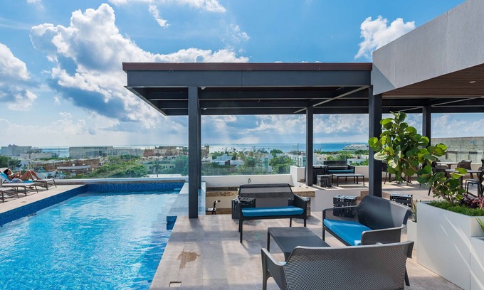 Gonzalo Guerrero Copropriété | Siempre Ipana, Brand New 1 Bedroom Condo-Blocks to the Beach with Heated Pools