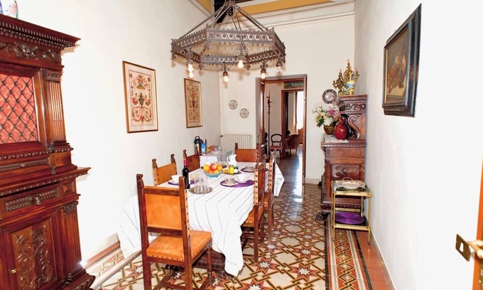 Siena Historical Center Appartement | SIENA MEDIEVALE - Trois Chambres Appartement, Couchages 6