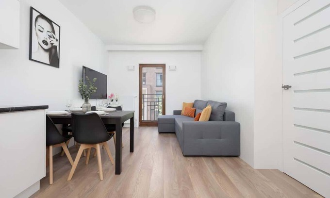 Praga Appartement | Sierakowskiego 4 | Contemporary Apartment | WiFi