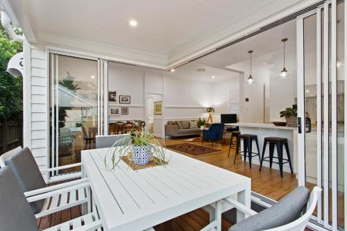 East Toowoomba Maison | Sierra Cottage - A Homely Space, Superb Location