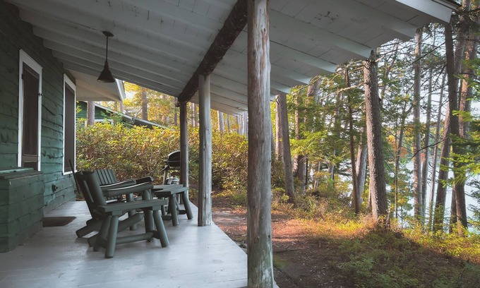 Meacham Maison | Triple-Salle de bain et douche-Signature-Cabin 3