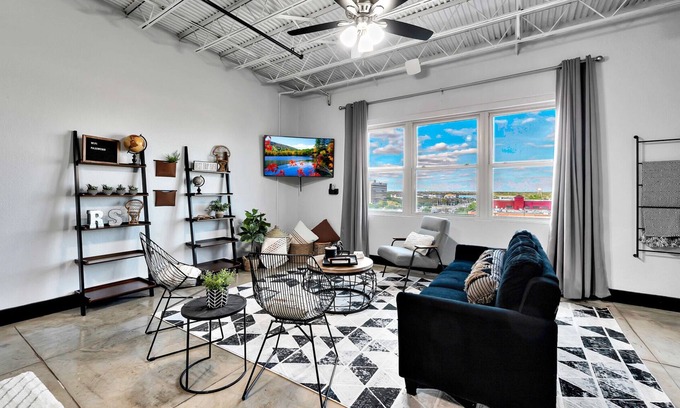Brazos Appartement | Silo Boho Bungalow - Downtown Waco