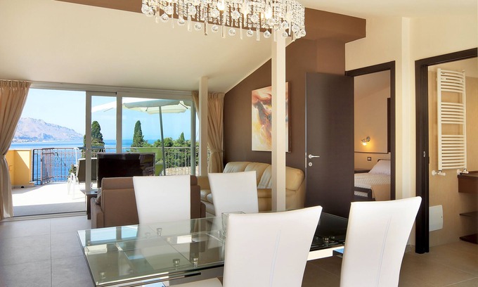 Mazzaro Appartement | APPARTEMENT "SILVANA" TAORMINA MER - 100 MT DE LA PLAGE - Magnifiquement meublé