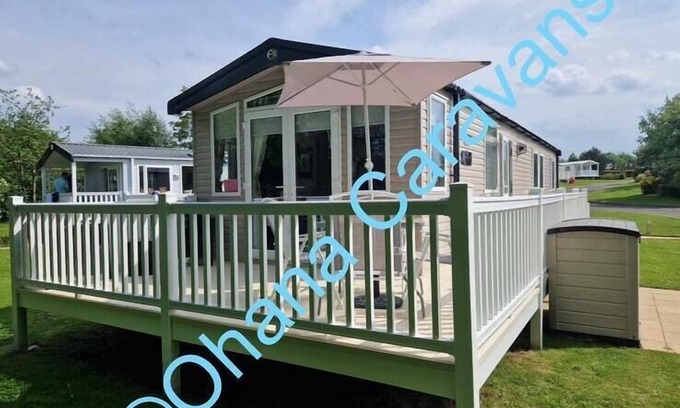 Prestonpans Cabine | Silver 3 bedroom Caravan located at Seton Sands H