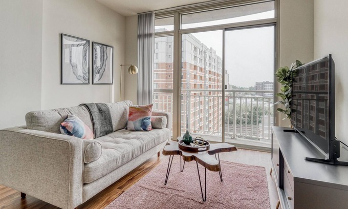 Downtown Appartement | Silver Spring 1BR Close to Metro