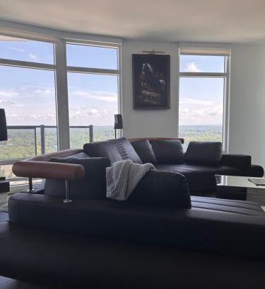 Downtown Appartement | Silver Spring Penthouse 2BR with Rooftop pool and Metro Access