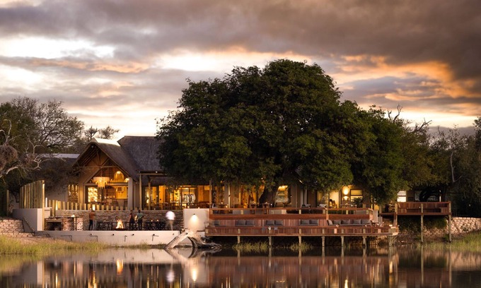 Thorny Bush Game Reserve Cabine | Simbavati Waterside