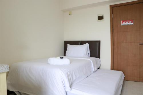 Depok Appartement | Simple and Enjoy Living Studio Room at Cinere Resort Apartment By Travelio