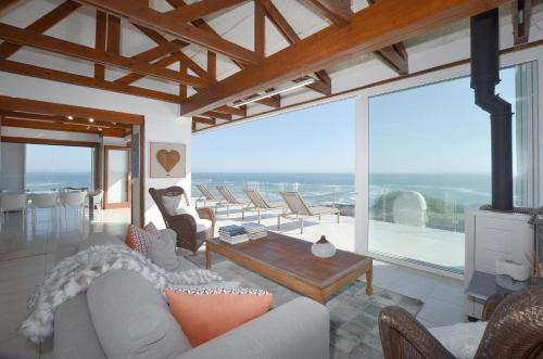 Yzerfontein Maison | Simply Stunning