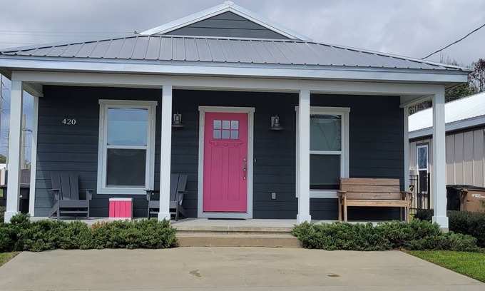 Downtown Maison | Nouvellement construit moderne Downtown Pensacola Cottage