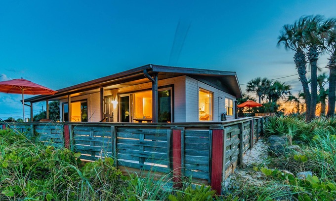 Boardwalk Maison | single family home with ocean view