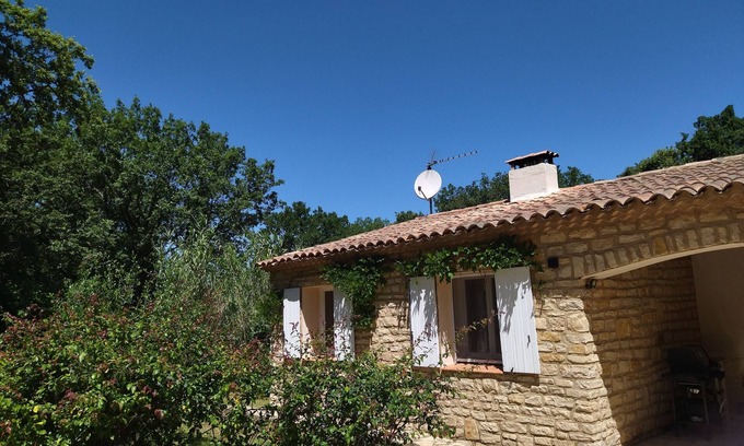La Capelle-et-Masmolene Villa | Villa de plein pied climatisée, WiFi , piscine et grand jardin calme