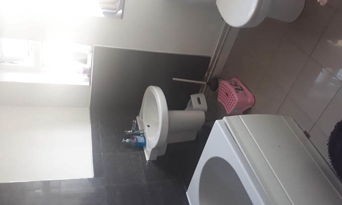 Birmingham Maison | chambre simple avec salle de bain partagée