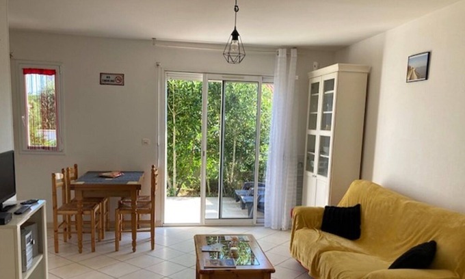 Les Boucholeurs Appartement | Single storey apartment 200m from the sea
