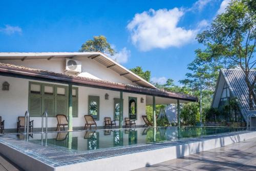 Dambulla Maison | Sinharaja River Lodge
