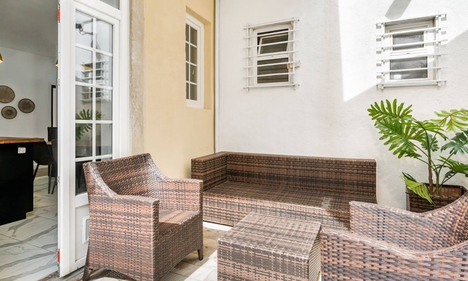 Santa Maria e Sao Miguel Appartement | Sintra Retreat Residences | 3 by LovelyStay