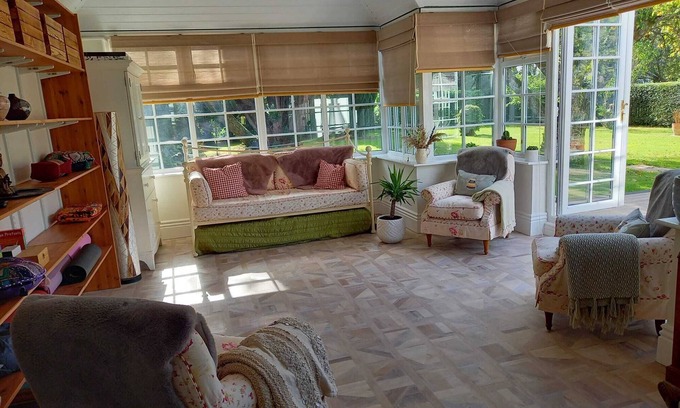 Bilting Maison | Situated in the beautiful Kent Downs, its a walkers paradise.