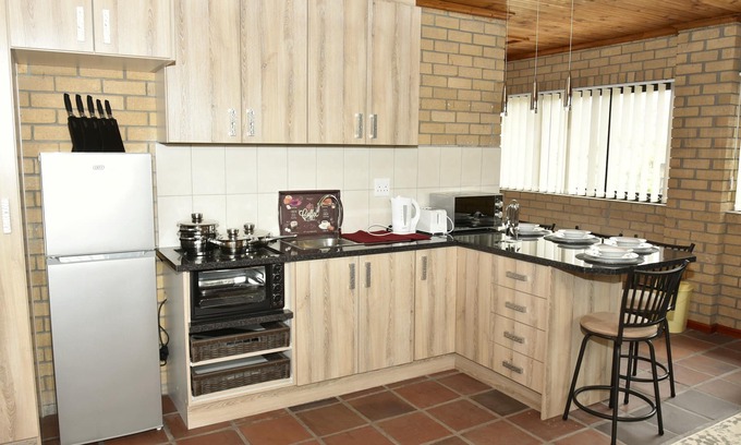 Trawal Appartement | SJ's Studio Apartment