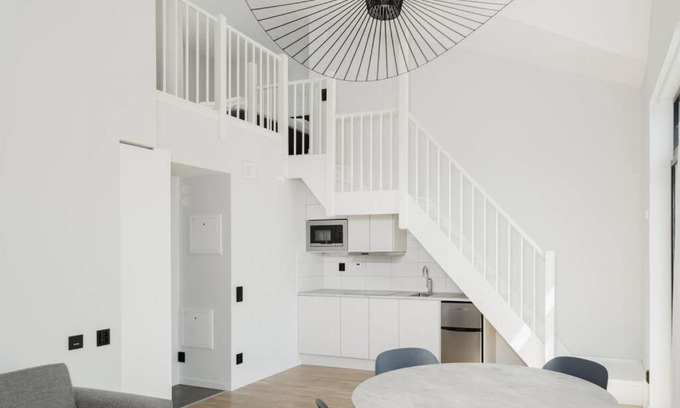 Lidingo Appartement | SK67 Stylish and Full Equipped loft with free parking