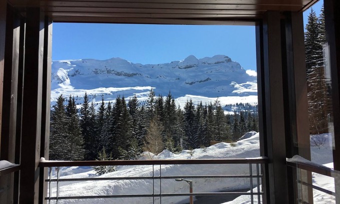 Saint-Sigismond Appartement | Ski in ski out apartment 1700 m Flaine Haute Savoie