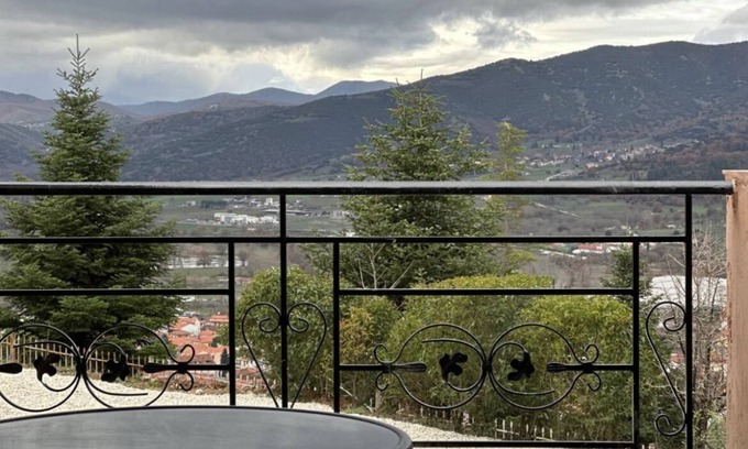 Kalavrita Maison | Ski Suites - luxury maisonette