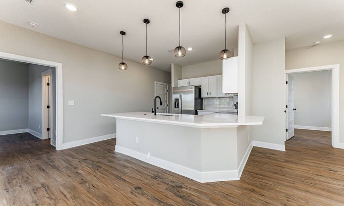 Wichita Maison | Skip the hotels! Brand new construction home. Grill out on our back patio!