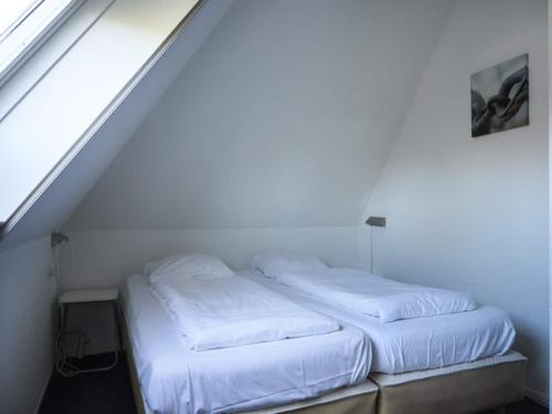 Eernewoude Maison | Skip Wellness De Luxe with sauna
