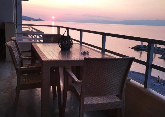 Xylokastron Maison | SKY AND SEA APARTMENT