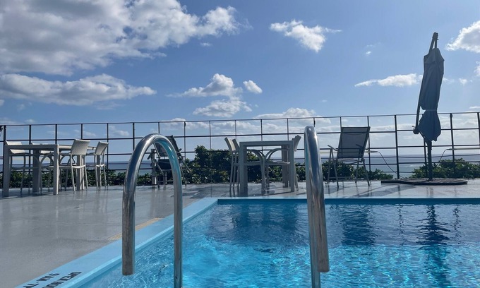 Okinawa Maison | Sky Rooftop Room / Nanjo Okinawa