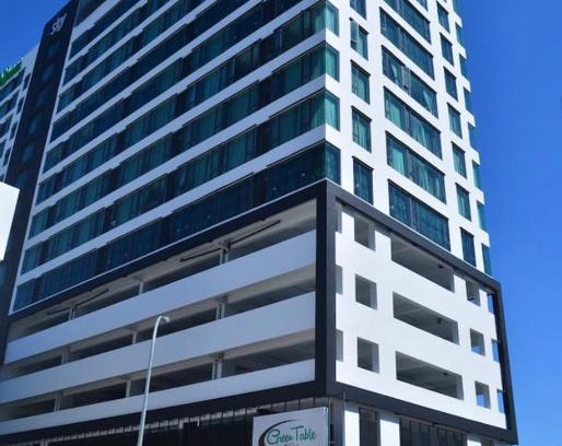 Downtown Kota Kinabalu Hôtel | Sky Suite Top floor with Rooftop Pool & Gym