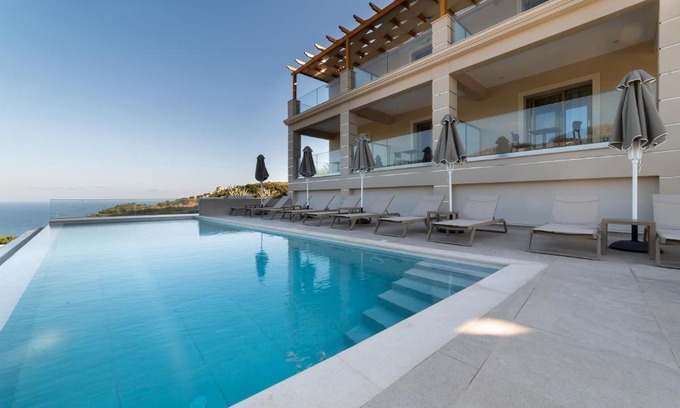 Agia Thekli Hôtel | Sky View Suites Kefalonia