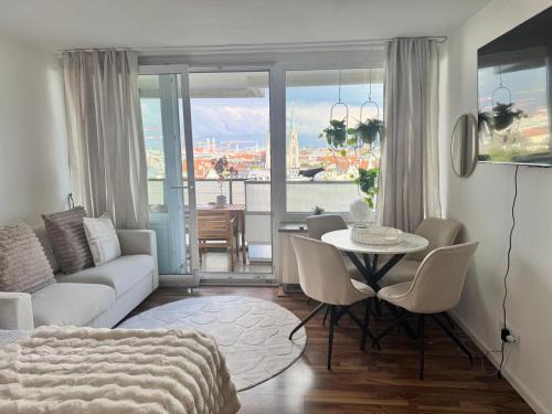 Oberdorla Appartement | Skyline & Tollwood Apartment