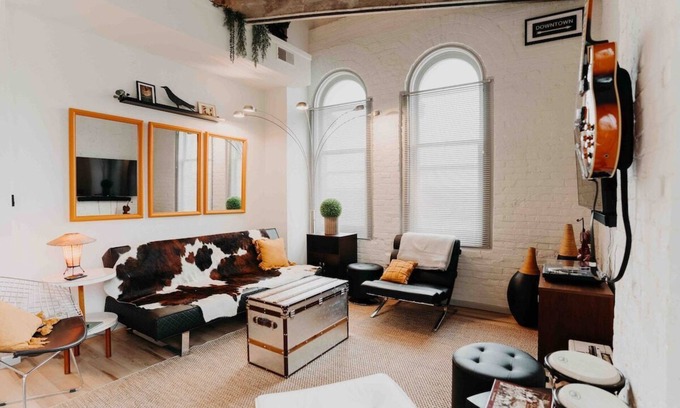 Mansfield Appartement | Skyline View Penthouse Apartment