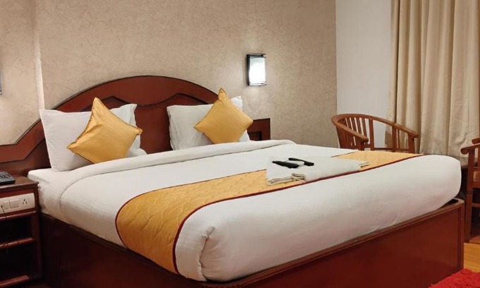 Perungudi Hôtel | Skylinn Stays - Unit of Prohotel