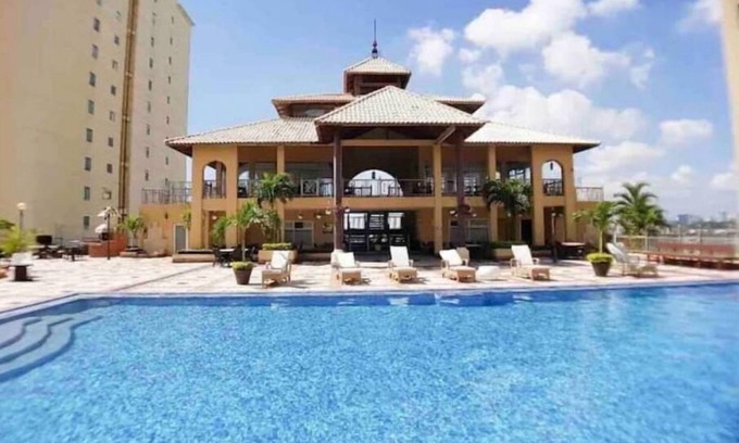 San Geronimo Appartement | Skyscraper Ocean/City view Suite+Breakfast Area
