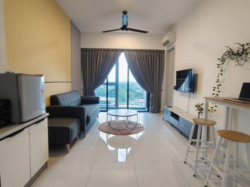 Bukit Indah Appartement | Skytree A0802-(1) Netflix Aeon ByStay
