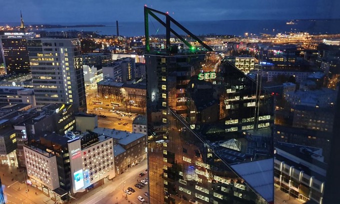 Maakri Appartement | Skyview Suite - Breathtaking Views From Bed and From Jacuzzi. City Center Skyscraper Upper Floors