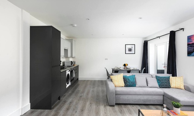 Enfield Appartement | Skyvillion -vineyard Court- Enfield 2-chambres avec jardin