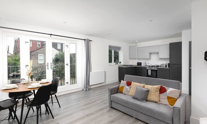 Enfield Appartement | Skyvillion -vineyard Court- Enfield 1chambre avec balcon