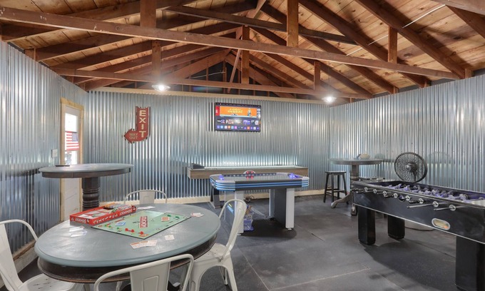 Annville Maison | Slammin' Gameroom, Hot Tub & Firepit 15 Mins To Hershey