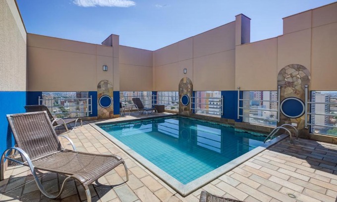 Centro Hôtel | Slaviero Londrina Flat