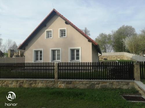 Mariz Maison | Slavonice - Maříž