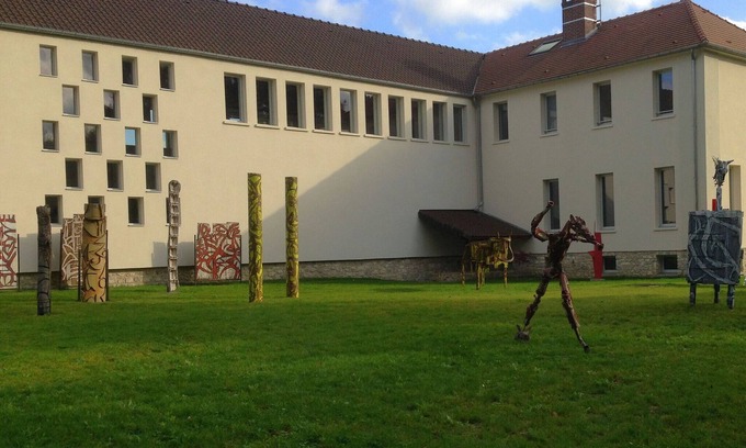 Clairefontaine-en-Yvelines Appartement | Dormez en pleine nature, dans un centre d'art!