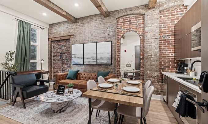 Center City East Appartement | SLEEP 4 - Old City Philly - NEW Townhouse