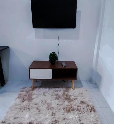 Lucena Appartement | Sleep, Eat, Relax with Serenity